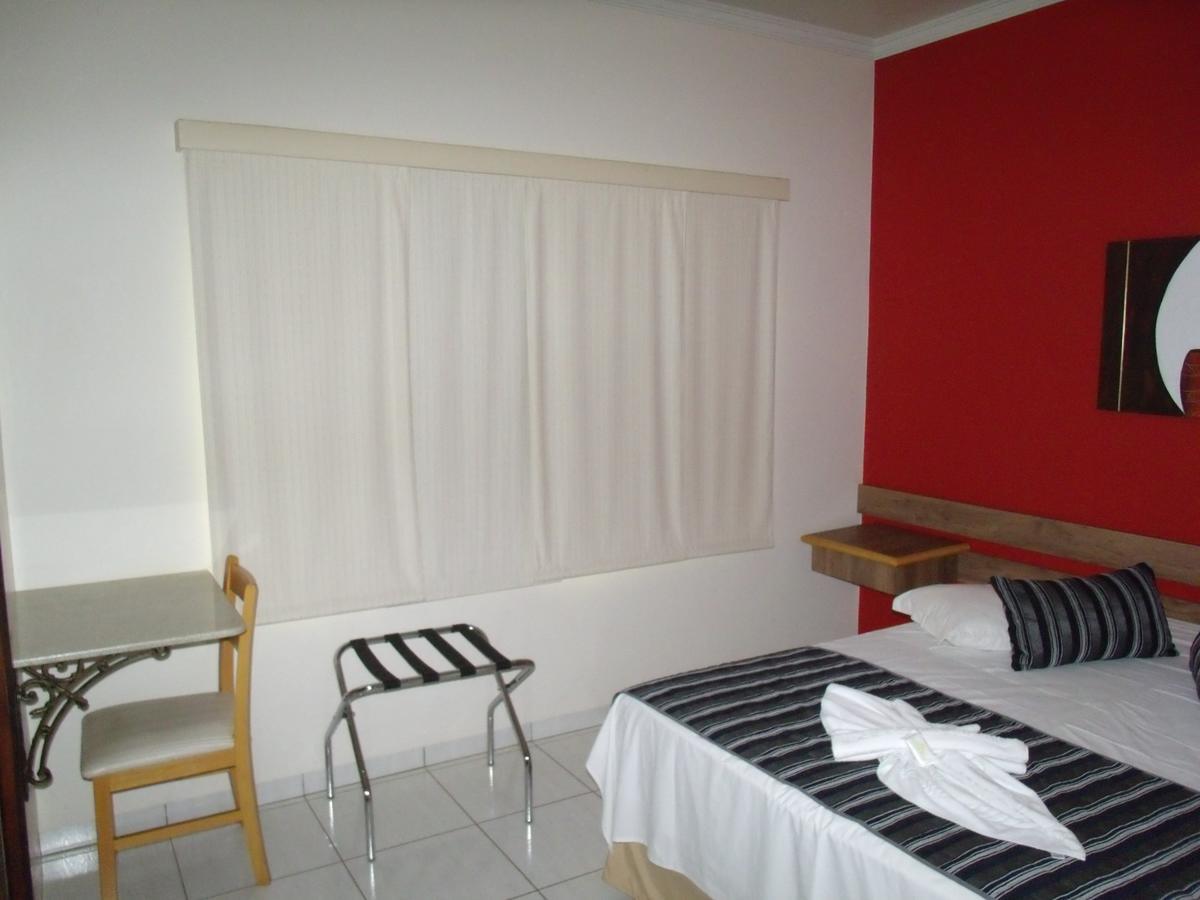Hotel Pousada Real Sinop Zewnętrze zdjęcie